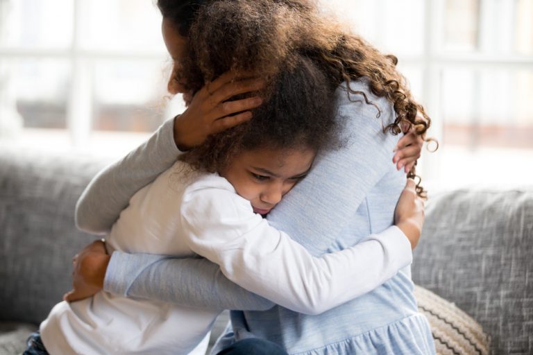දරුවන්ට වරද වටහා ගන්නට උදව් කරන්න